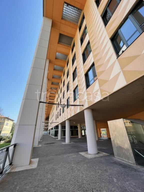 negozio in vendita a Bergamo in zona Città Alta