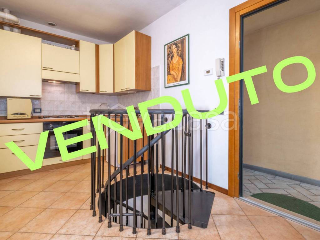 appartamento in vendita a Bergamo in zona Città Alta