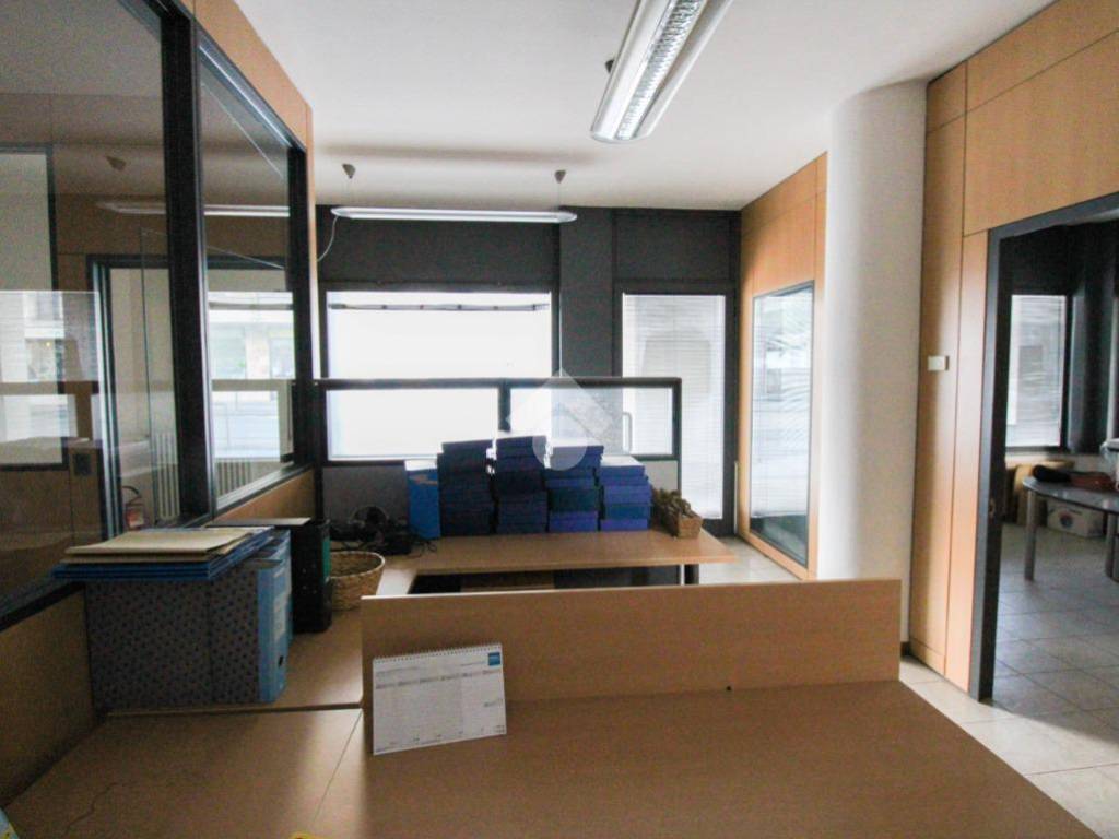 ufficio in vendita a Bergamo in zona Monterosso