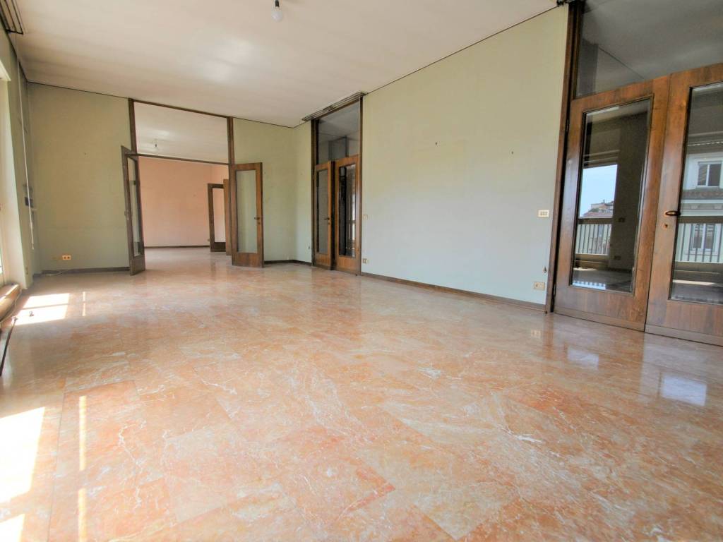 appartamento in vendita a Bergamo in zona Borgo Palazzo