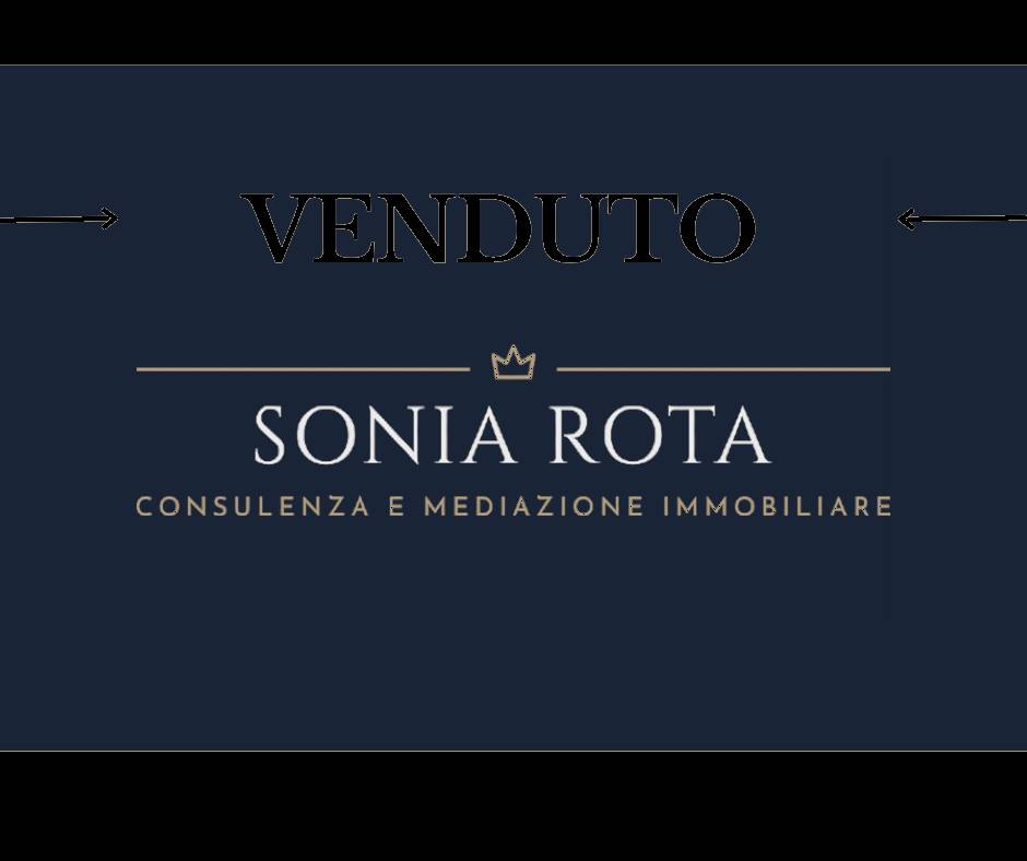 intera palazzina in vendita a Bergamo in zona Canovine