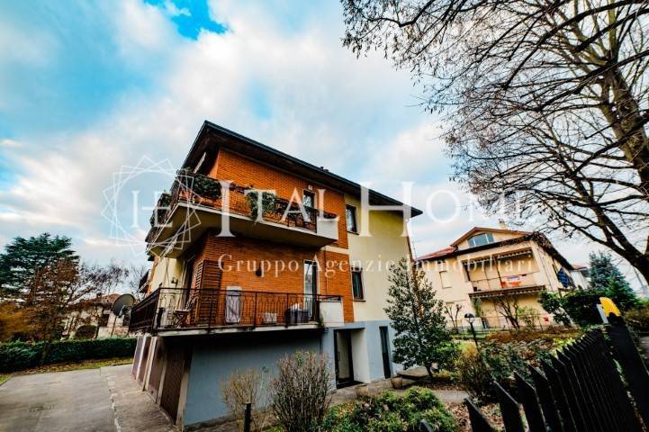 appartamento in vendita a Bergamo in zona Valtesse/Valverde
