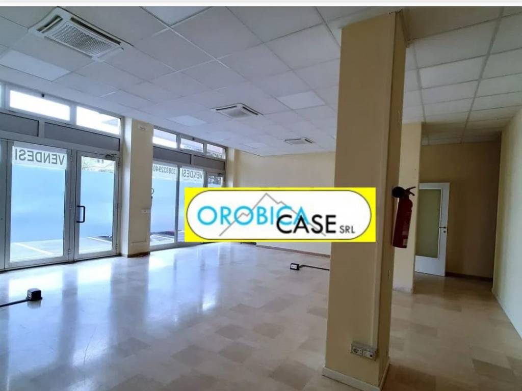 ufficio in vendita a Bergamo in zona Monterosso