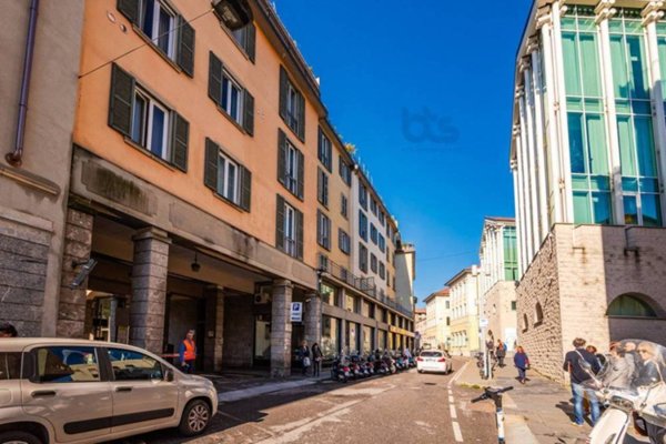 appartamento in vendita a Bergamo in zona Bergamo Centro