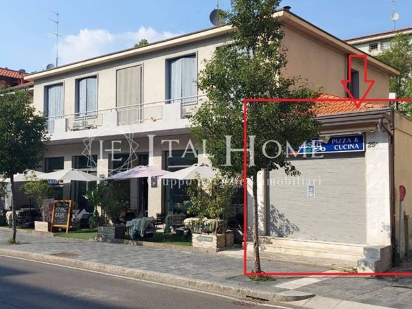 negozio in vendita a Bergamo in zona Longuelo