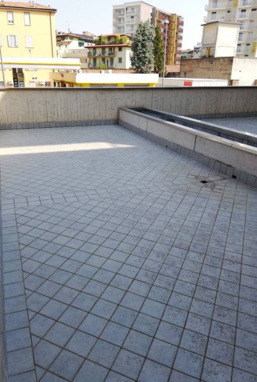 appartamento in vendita a Bergamo in zona Bergamo Centro