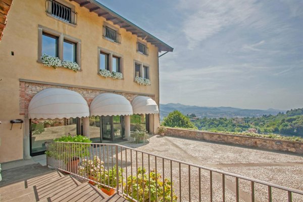 casa indipendente in vendita a Bergamo in zona Valtesse/Valverde