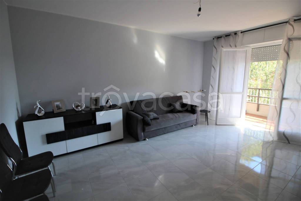 appartamento in vendita a Bergamo in zona Borgo Santa Caterina