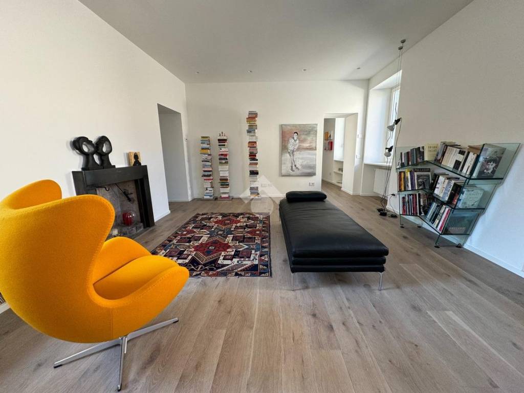 appartamento in vendita a Bergamo in zona Borgo Palazzo