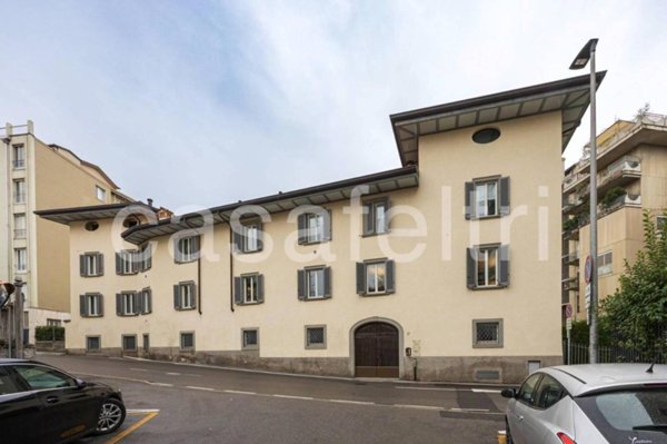 appartamento in vendita a Bergamo in zona Bergamo Centro