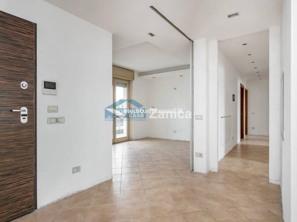 appartamento in vendita a Bergamo in zona Bergamo Centro