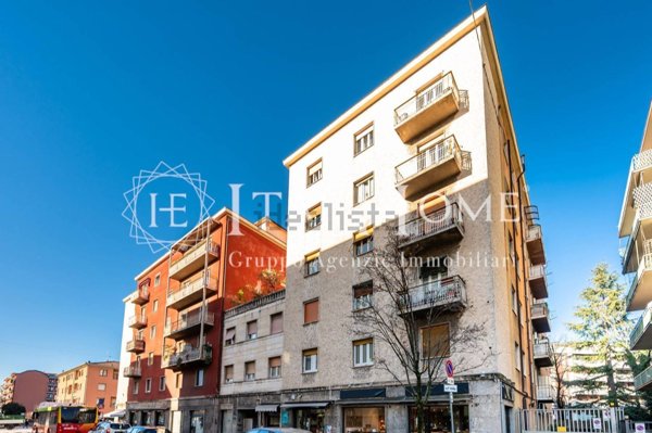 appartamento in vendita a Bergamo in zona Borgo Santa Caterina