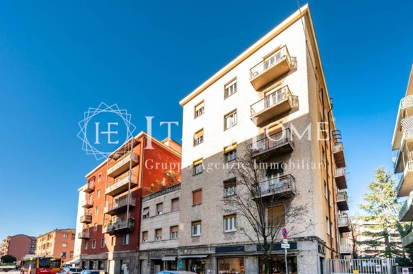 appartamento in vendita a Bergamo in zona Borgo Santa Caterina