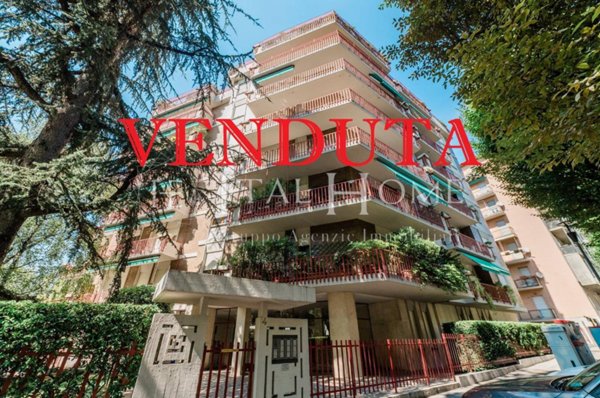 appartamento in vendita a Bergamo in zona Loreto
