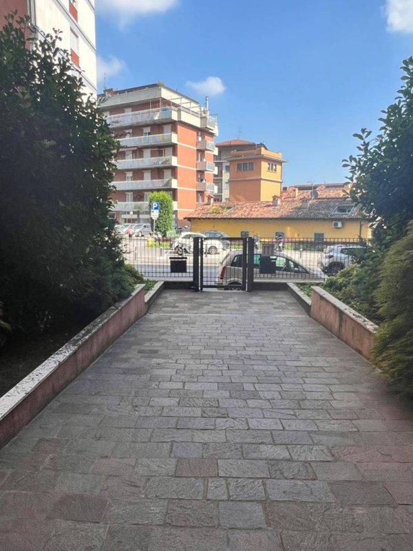appartamento in vendita a Bergamo in zona Borgo Santa Caterina