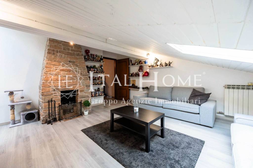 appartamento in vendita a Bergamo in zona Borgo Palazzo
