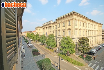 ufficio in vendita a Bergamo in zona Bergamo Centro