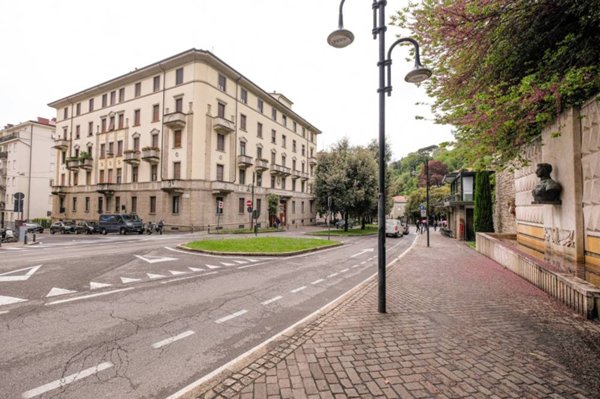 appartamento in vendita a Bergamo in zona Bergamo Centro
