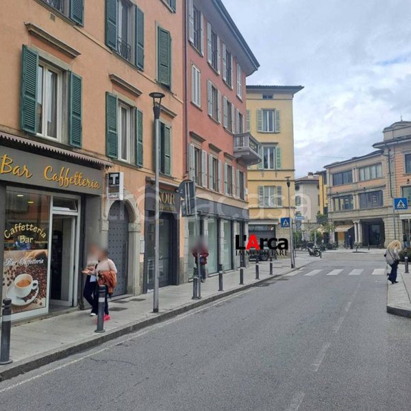 appartamento in vendita a Bergamo in zona Bergamo Centro