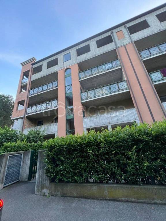 appartamento in vendita a Bergamo in zona Malpensata