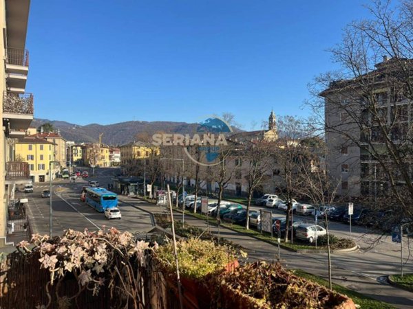 appartamento in vendita a Bergamo in zona Borgo Santa Caterina