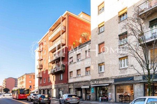 appartamento in vendita a Bergamo in zona Borgo Santa Caterina