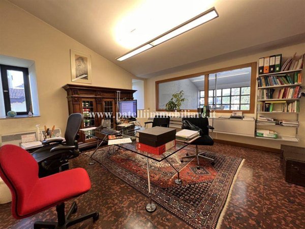 ufficio in vendita a Bergamo in zona Borgo Palazzo