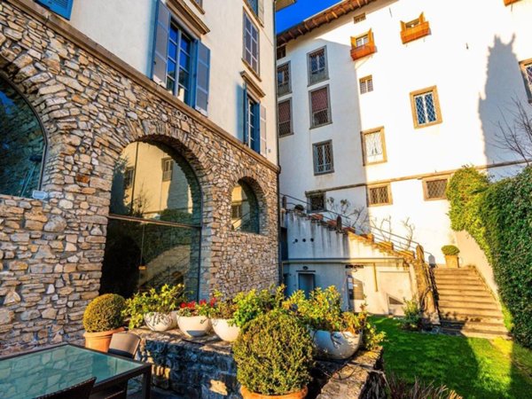 appartamento in vendita a Bergamo in zona Città Alta