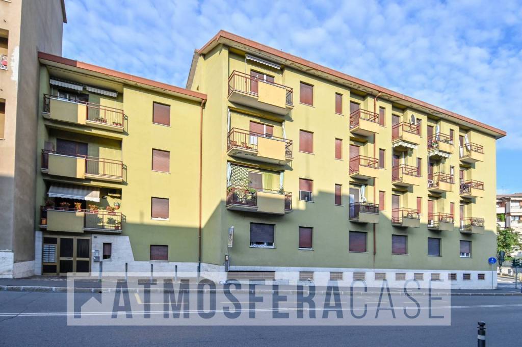 appartamento in vendita a Bergamo in zona Borgo Santa Caterina