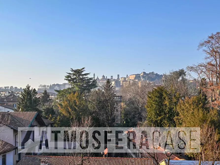 appartamento in vendita a Bergamo in zona Città Alta