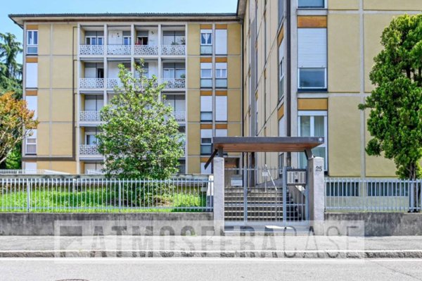 appartamento in vendita a Bergamo in zona Canovine