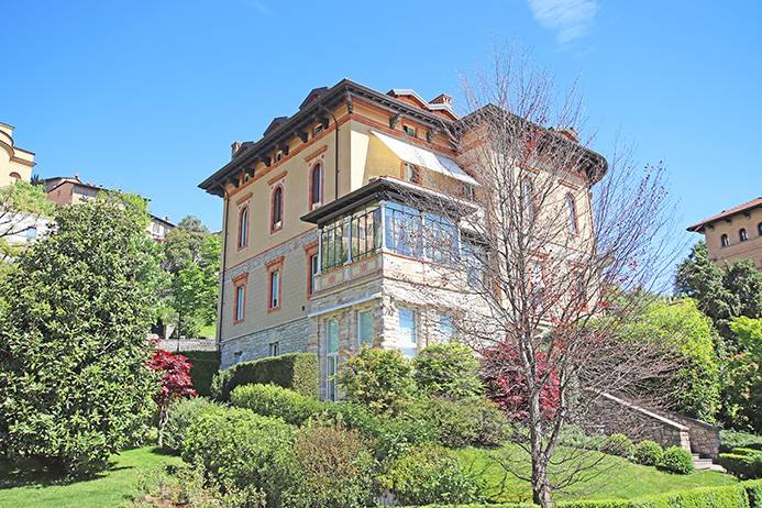 appartamento in vendita a Bergamo in zona Città Alta