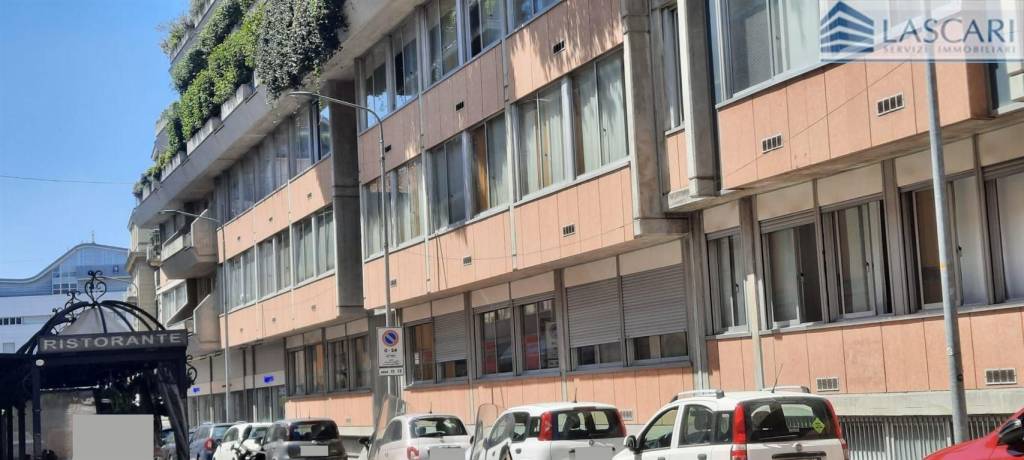 ufficio in vendita a Bergamo in zona Bergamo Centro