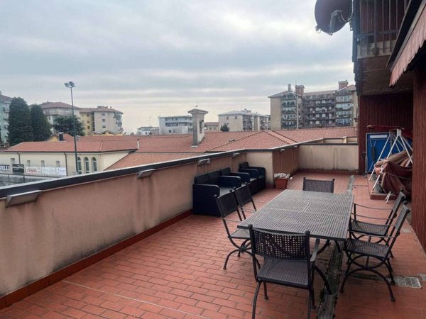 appartamento in vendita a Bergamo in zona Borgo Palazzo