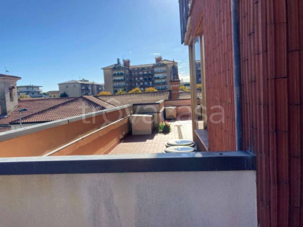 appartamento in vendita a Bergamo in zona Borgo Palazzo