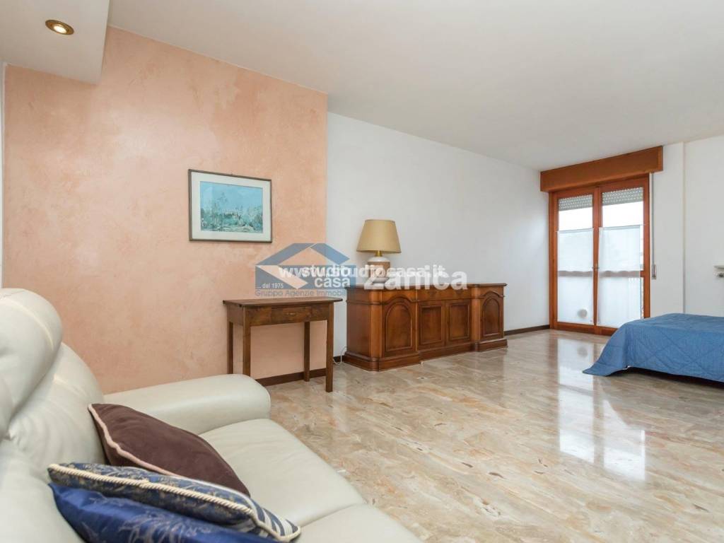 appartamento in vendita a Bergamo in zona Colognola
