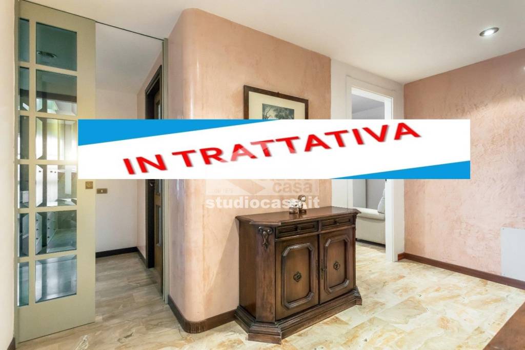 appartamento in vendita a Bergamo in zona Colognola