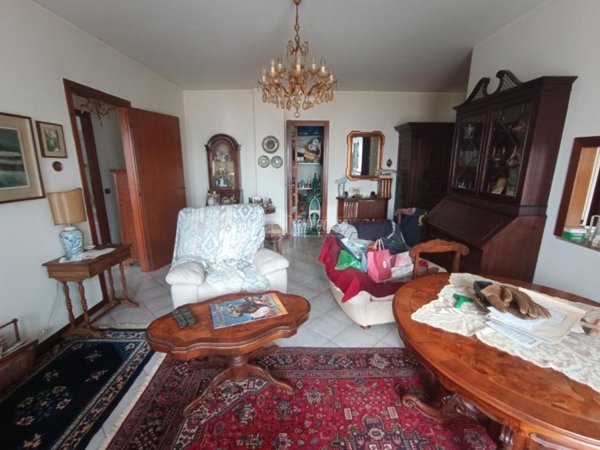 appartamento in vendita a Bergamo in zona Borgo Santa Caterina