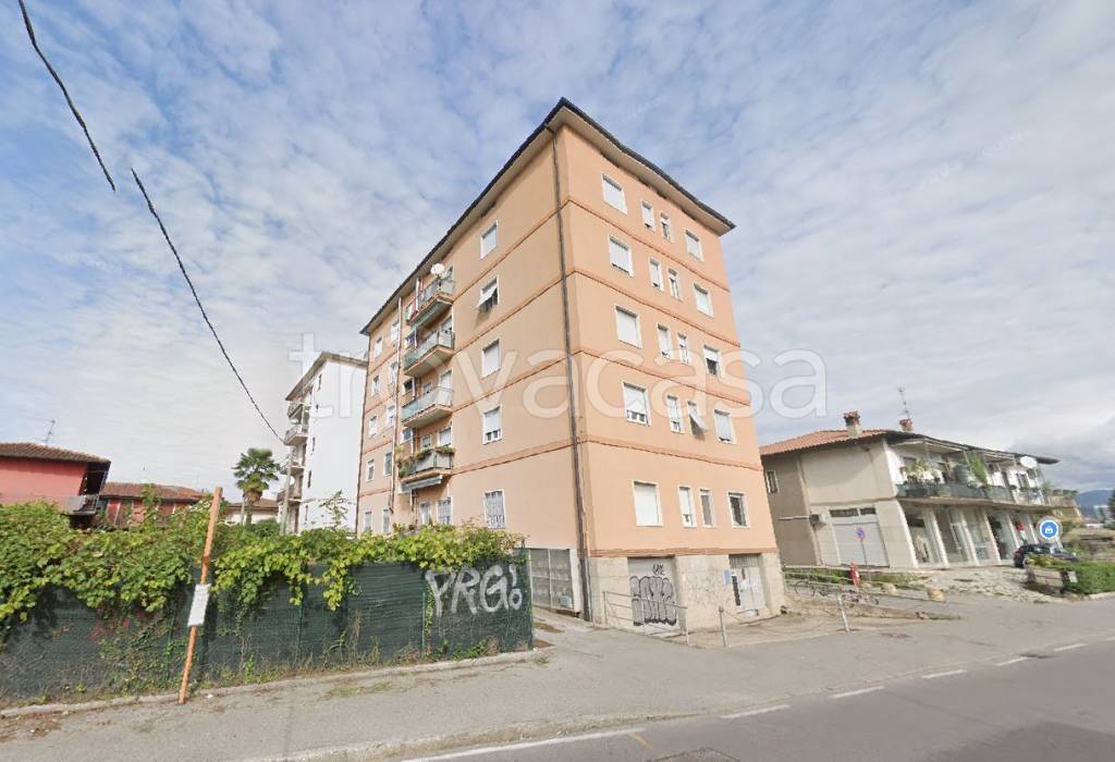 appartamento in vendita a Bergamo in zona Canovine