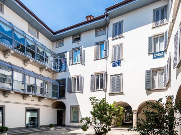 appartamento in vendita a Bergamo in zona Bergamo Centro