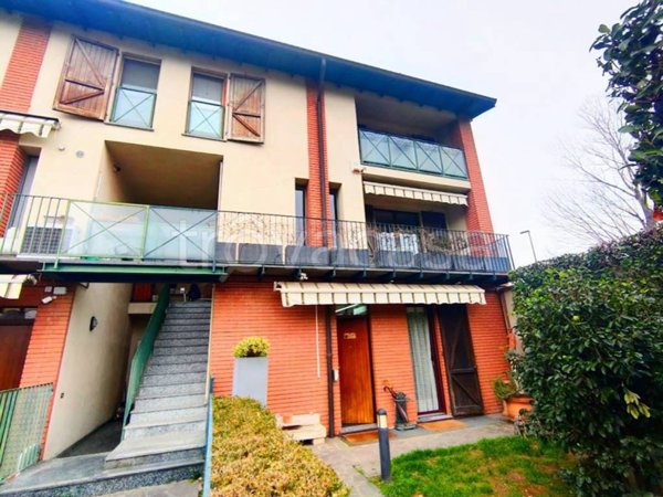 casa indipendente in vendita a Bergamo in zona Borgo Pignolo