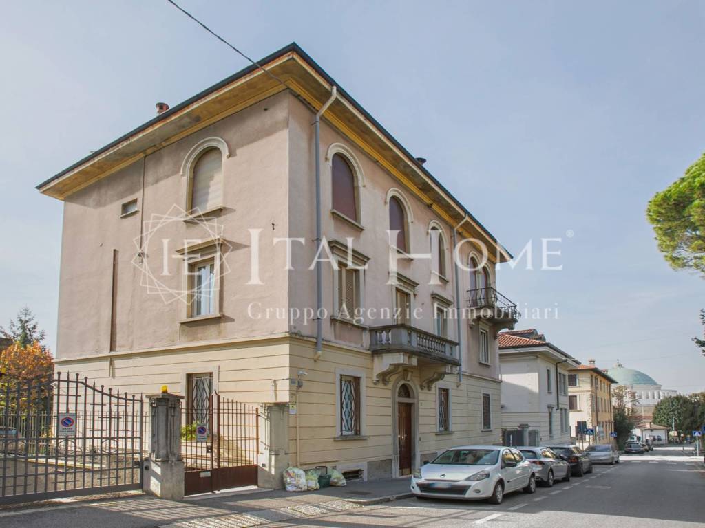 appartamento in vendita a Bergamo in zona Longuelo