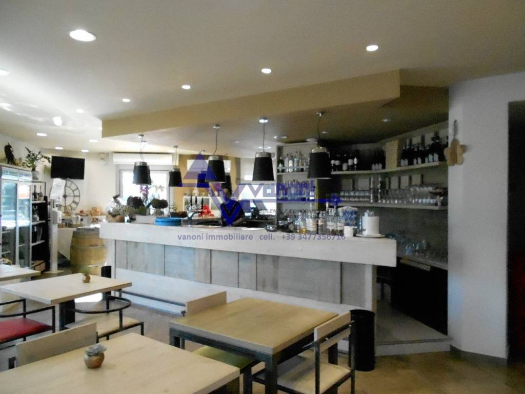 negozio in vendita a Bergamo in zona Bergamo Centro