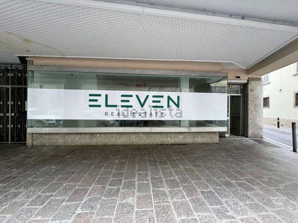locale commerciale in vendita a Bergamo in zona Bergamo Centro