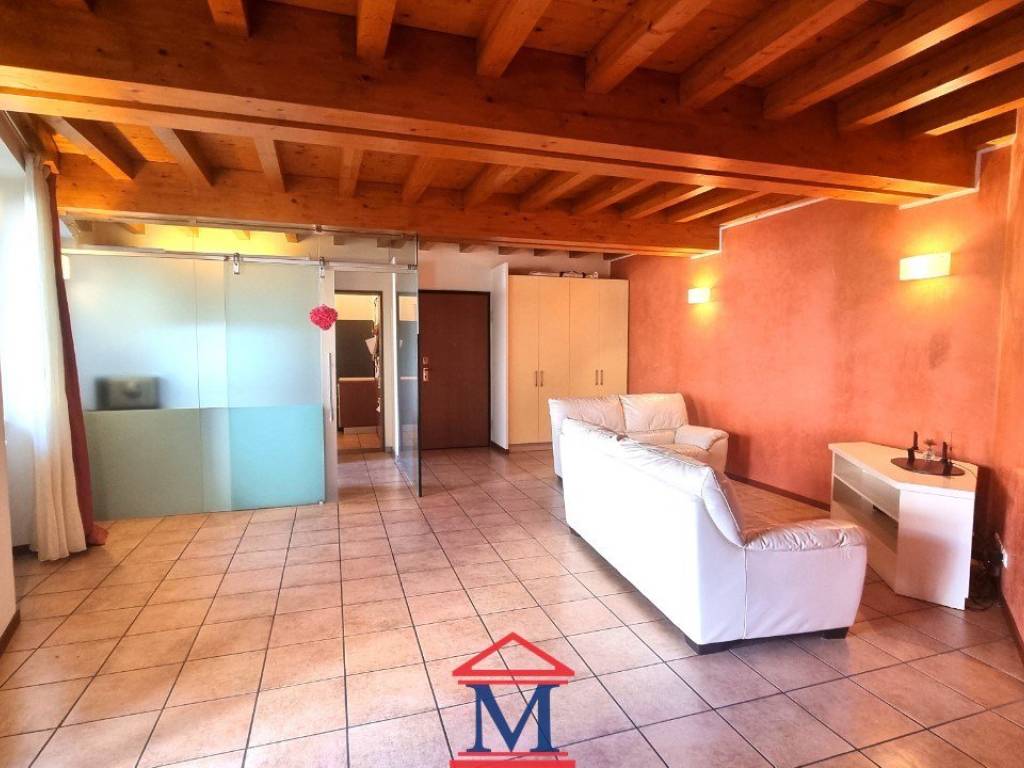 appartamento in vendita a Bergamo in zona Valtesse/Valverde