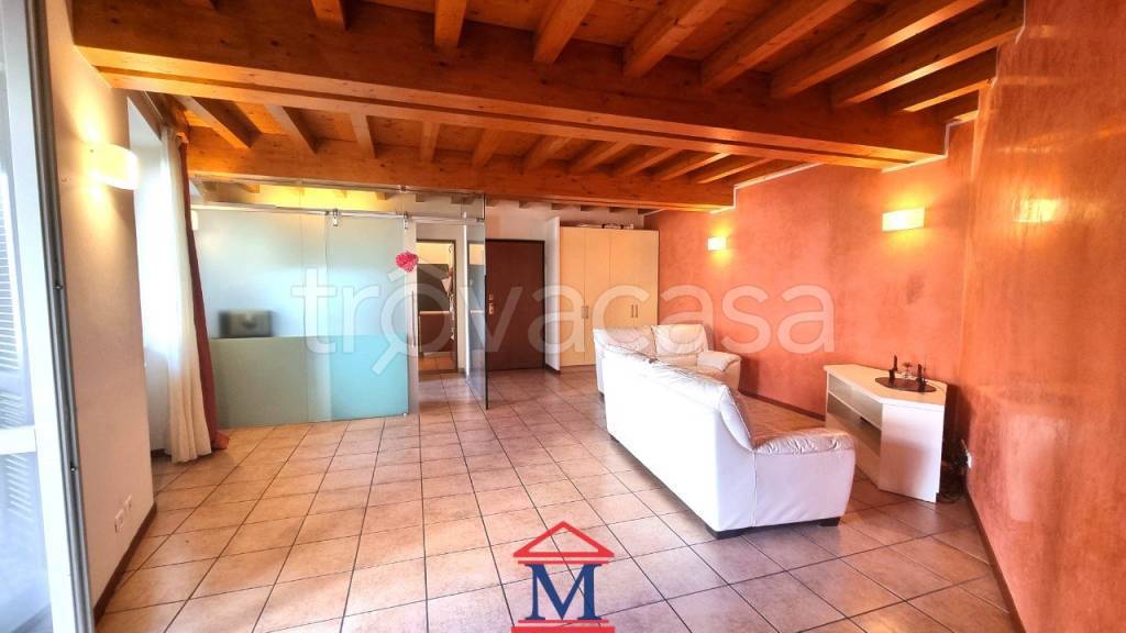 appartamento in vendita a Bergamo in zona Valtesse/Valverde