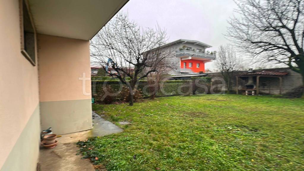 appartamento in vendita a Bergamo in zona Colognola