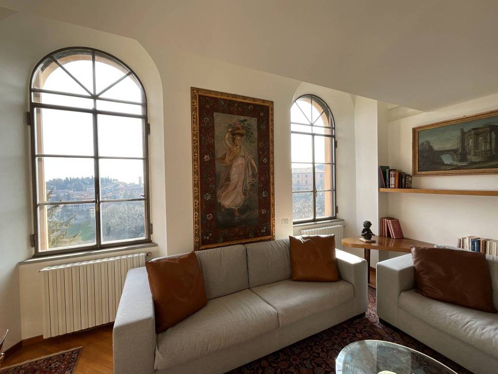 appartamento in vendita a Bergamo in zona Città Alta
