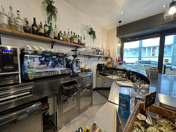 negozio in vendita a Bergamo in zona Borgo Palazzo