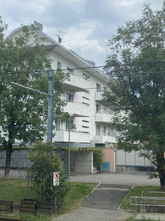 appartamento in vendita a Bergamo in zona Redona